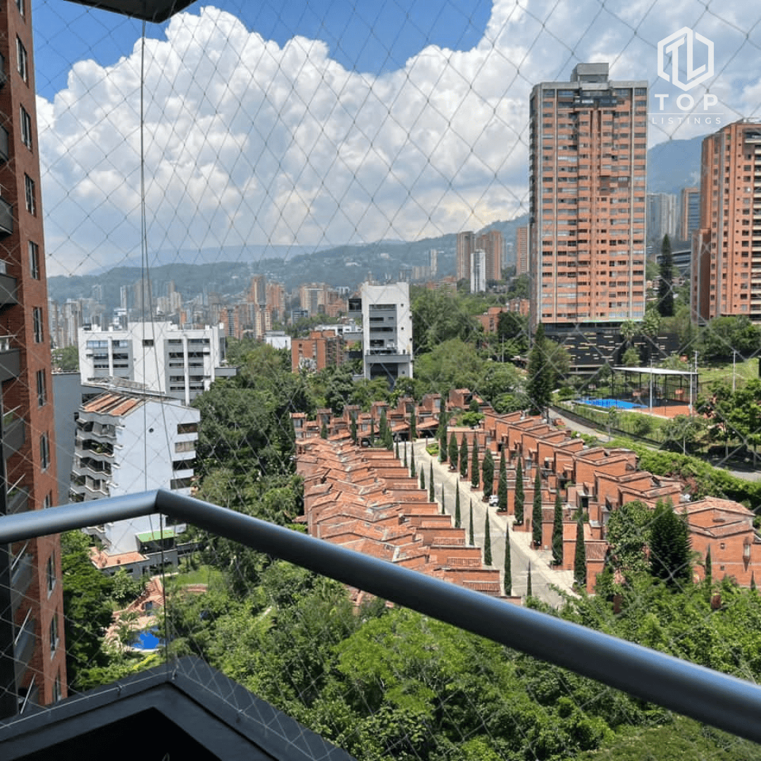 Renovated apartament for sale (in El Poblado)