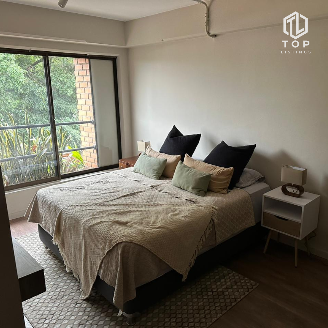 Comfortable apartment for sale. Located in the exclusive area of El Poblado (In Astorga - Medellin)